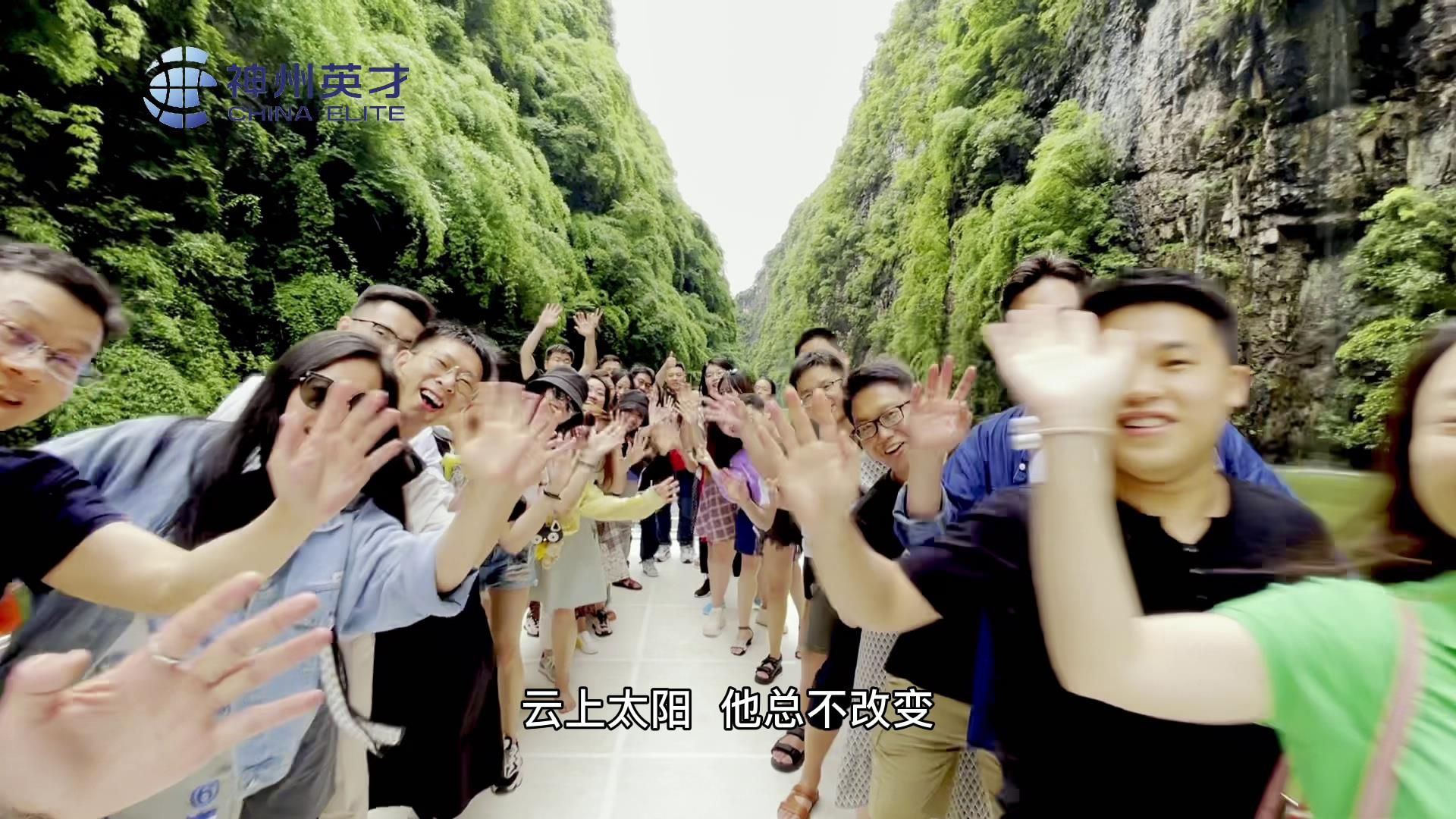 ����Ӣ�ſv��ɼľ�ӣ�����ǧ��ų��(zh��n)�h(yu��n)