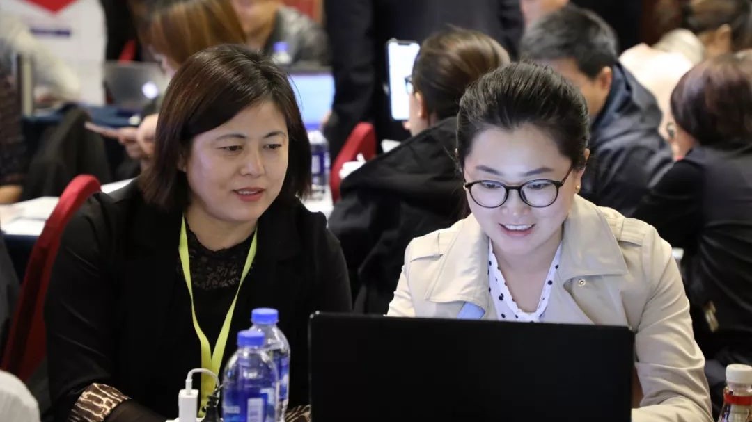 ��ü���(l��)�����˲ŵġ��M��ȭ��������Ӣ�š��ə�(qu��n)����(l��)��(sh��)��(w��)����Ļ