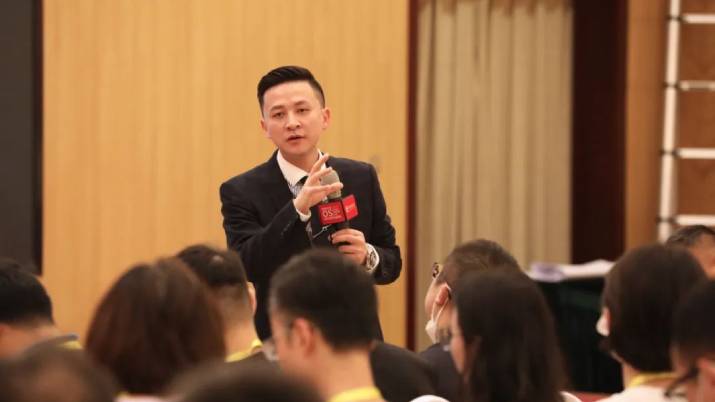 �U����(sh��)����ʢ�󆢺�-����ʿ���x�ܽM����(zh��)����ϵ�y(t��ng)���A�M�չ�